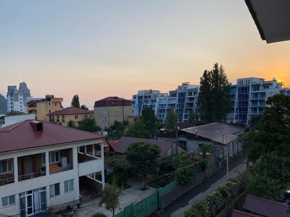 Beliy Dom Ξενοδοχείο Kvariati Εξωτερικό φωτογραφία